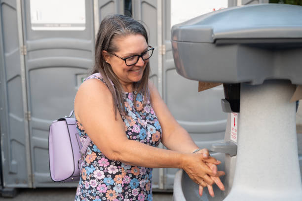 Best Best portable toilet rental  in Silver Lake, OH